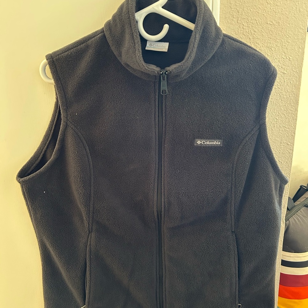 Columbia Black Fleece Vest